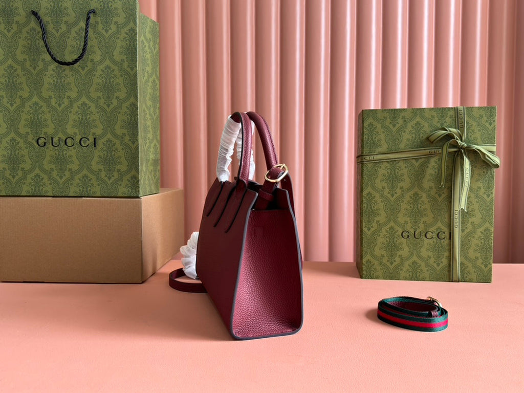 SMALL JACKIE TOTE 24 IN BURGUNDY LAMBSKIN