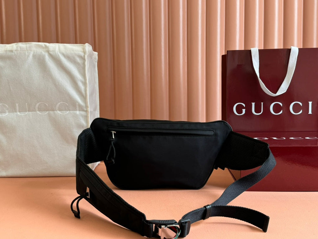 LARGE BELT BAG 32 IN BLACK CANVAS GREEN AND RED WEB DETAIL