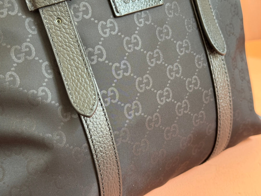 NYLON LINE TOTE BAG 34.5 IN BLACK GG CANVAS