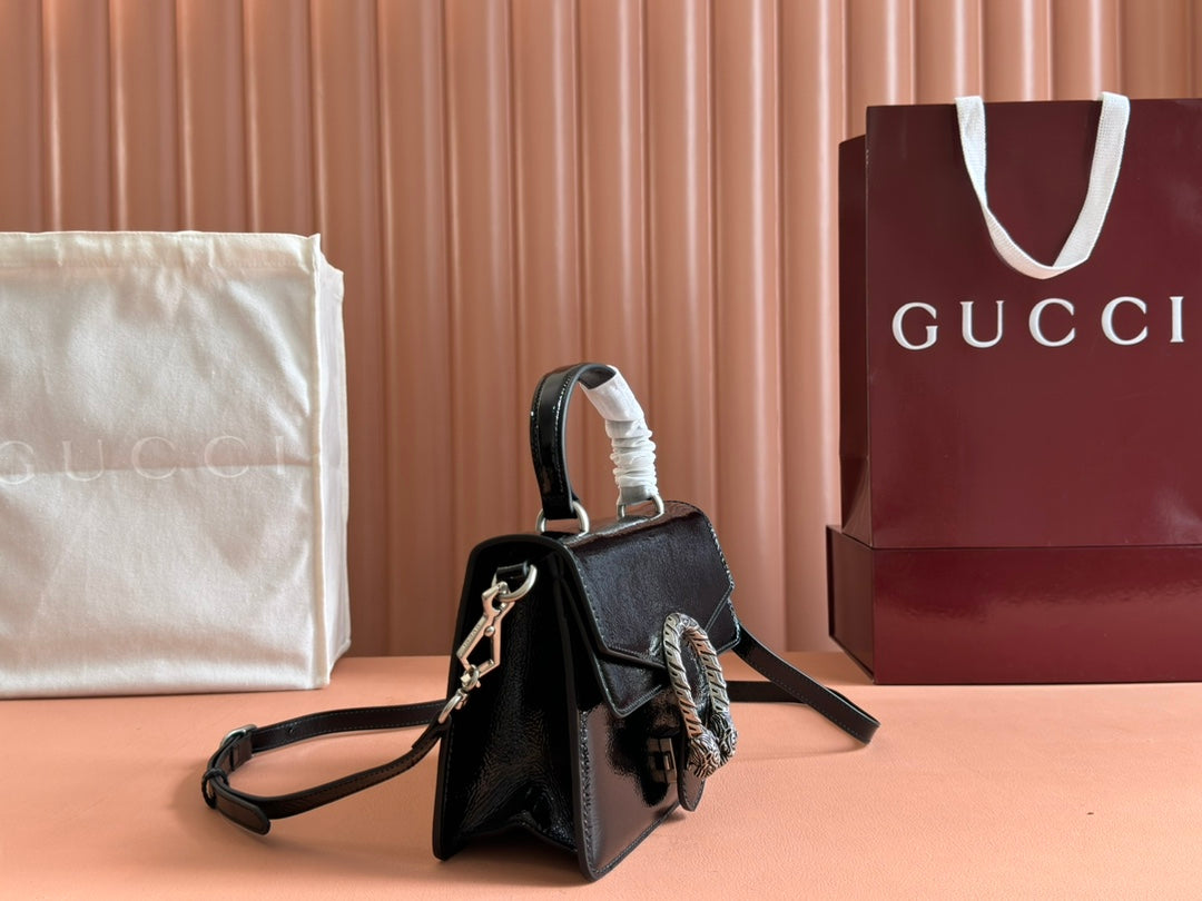 DIONYSUS MEDIUM SHOULDER BAG 22 IN BLACK GG GLOSSY LAMBSKIN