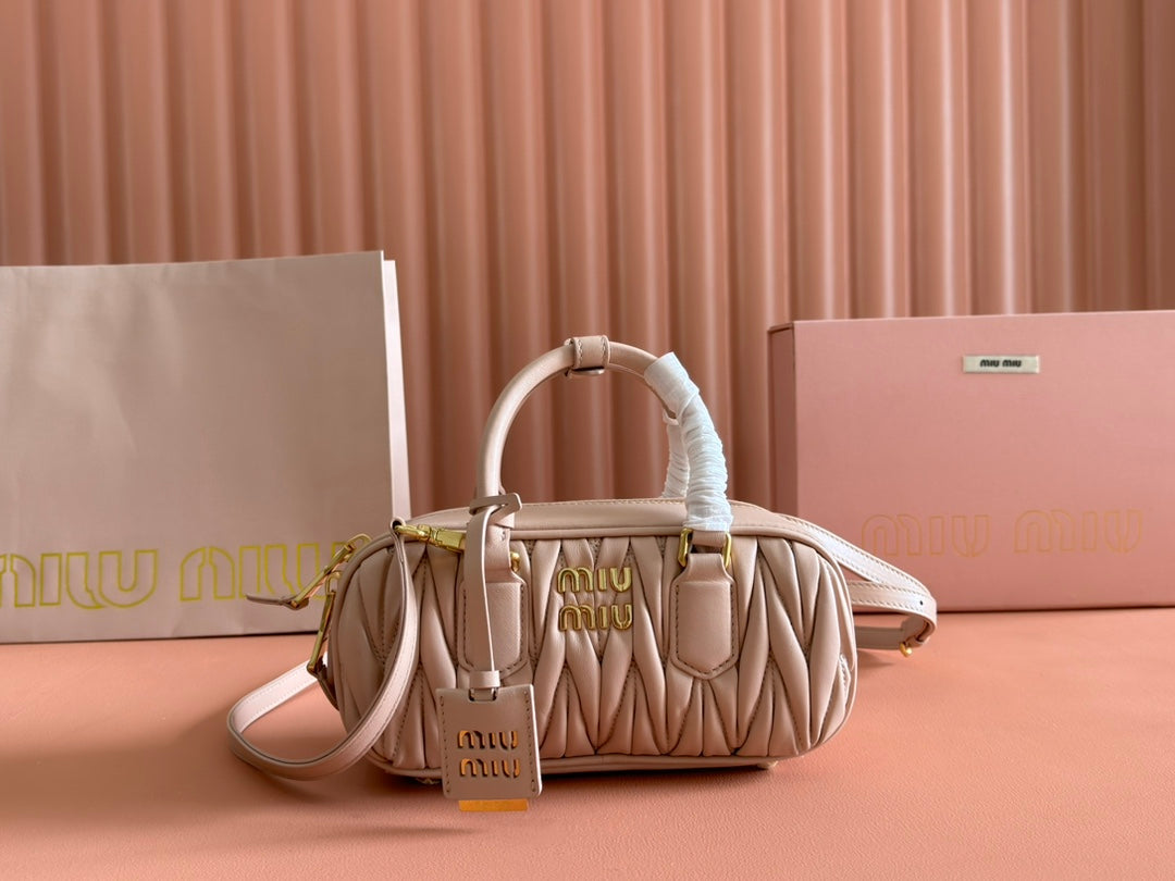 ARCADIE MATELASSÉ BAG 22 IN MISCHKA BEIGE LAMBSKIN