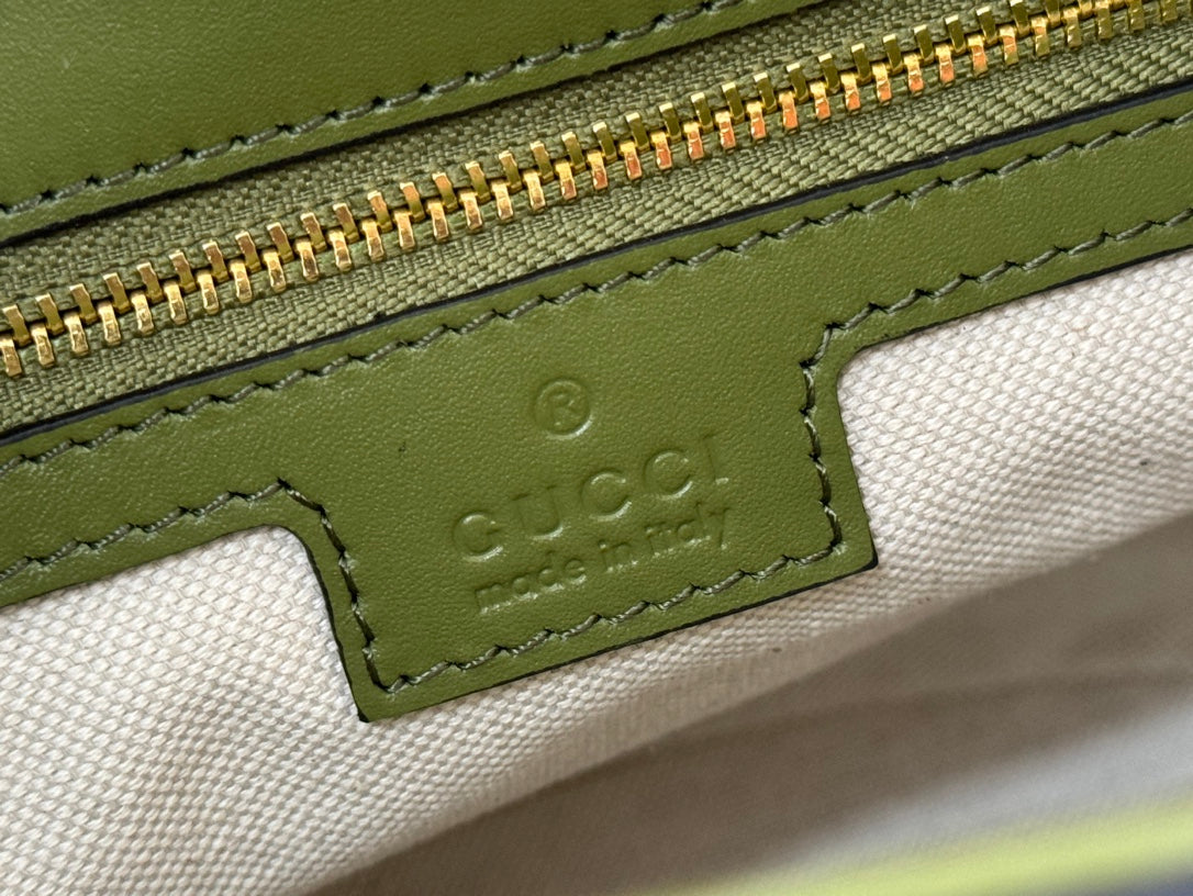 73 SMALL BUCKET BAG 20 IN GREEN SOFT SUEDE AND CALFSKIN