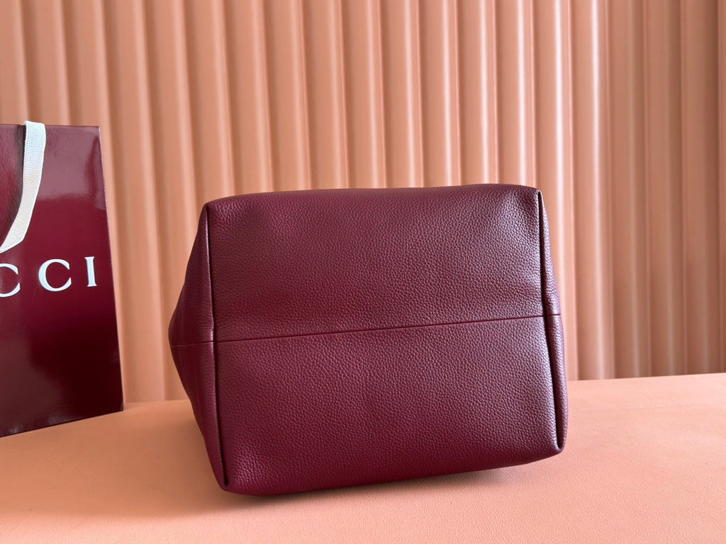 MEDIUM TOTISSIMA REVERSIBLE TOTE BAG 30 IN ROSSO ANCORA RED CALFSKIN BEIGE AND BROWN GG CANVAS ON SIDE
