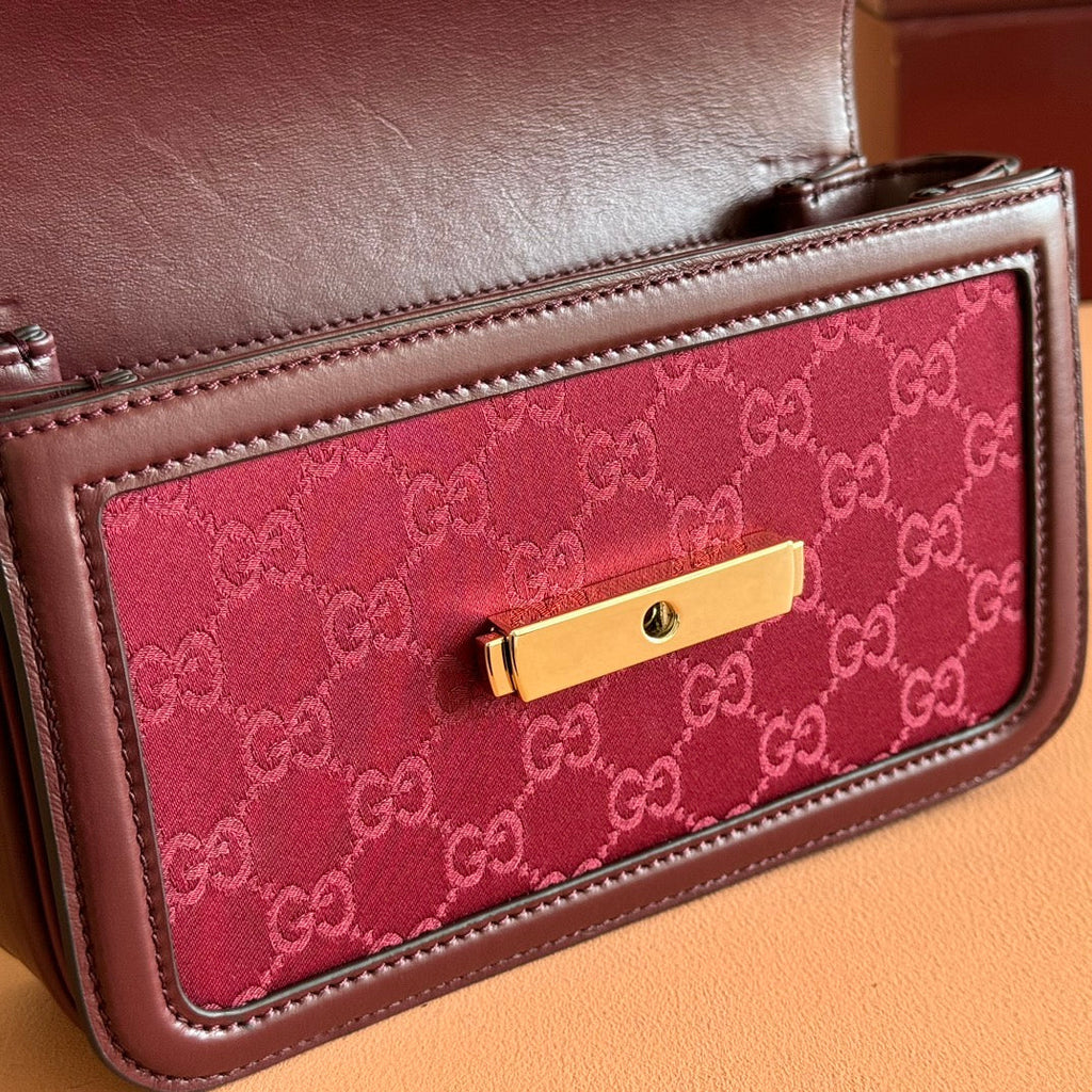 GO SMALL SHOULDER BAG 21.5 IN ROSSO ANCORA RED GG CANVAS