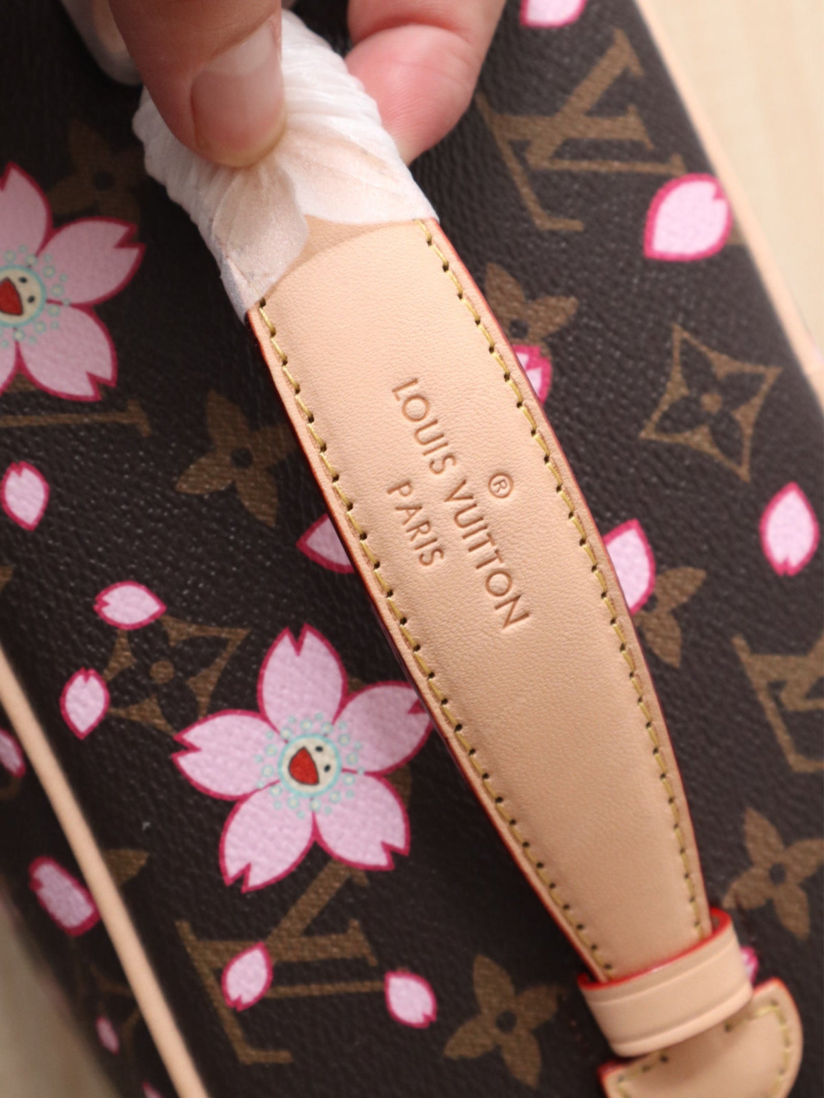NICE MINI TOILETRY BAG 20 IN SAKURA BROWN MONOGRAM COATED CANVAS