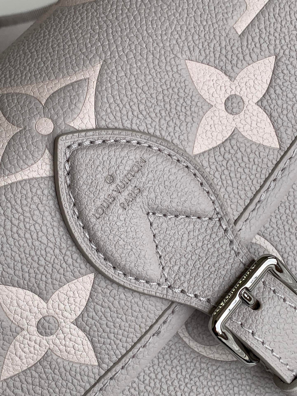 DIANE 24 IN GREY MONOGRAM EMPREINTE LEATHER