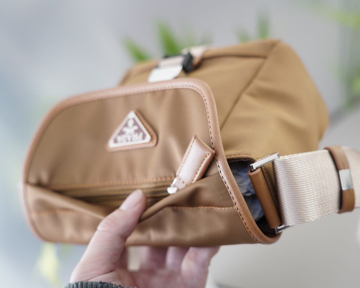 MEDIUM FLAP BAG 20 IN CIDER BROWN RE-NYLON