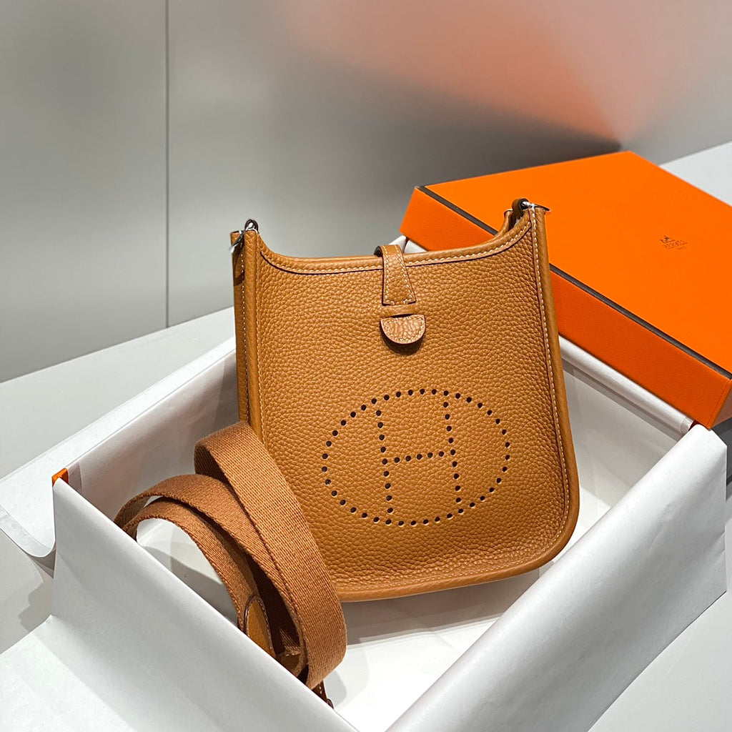 MINI NEO 18 EVELYNE BAG IN TAWNY BROWN GRAINED CALFSKIN