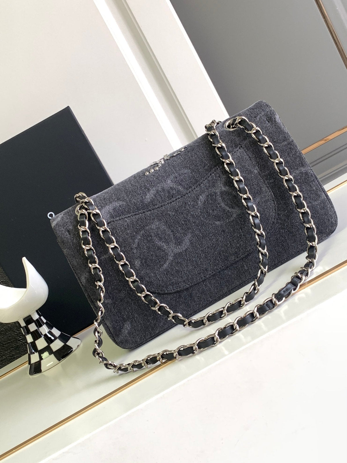 CC 25 FLAP BAG IN BLACK DENIM WITH STRAP
