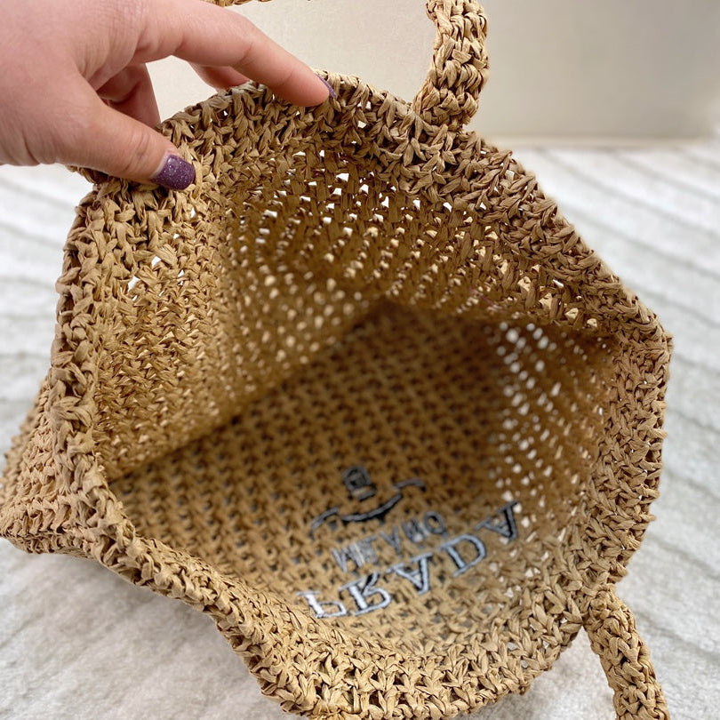 EMBROIDED LOGO TOTE BAG 38 IN BEIGE WOVEN RAFFIA
